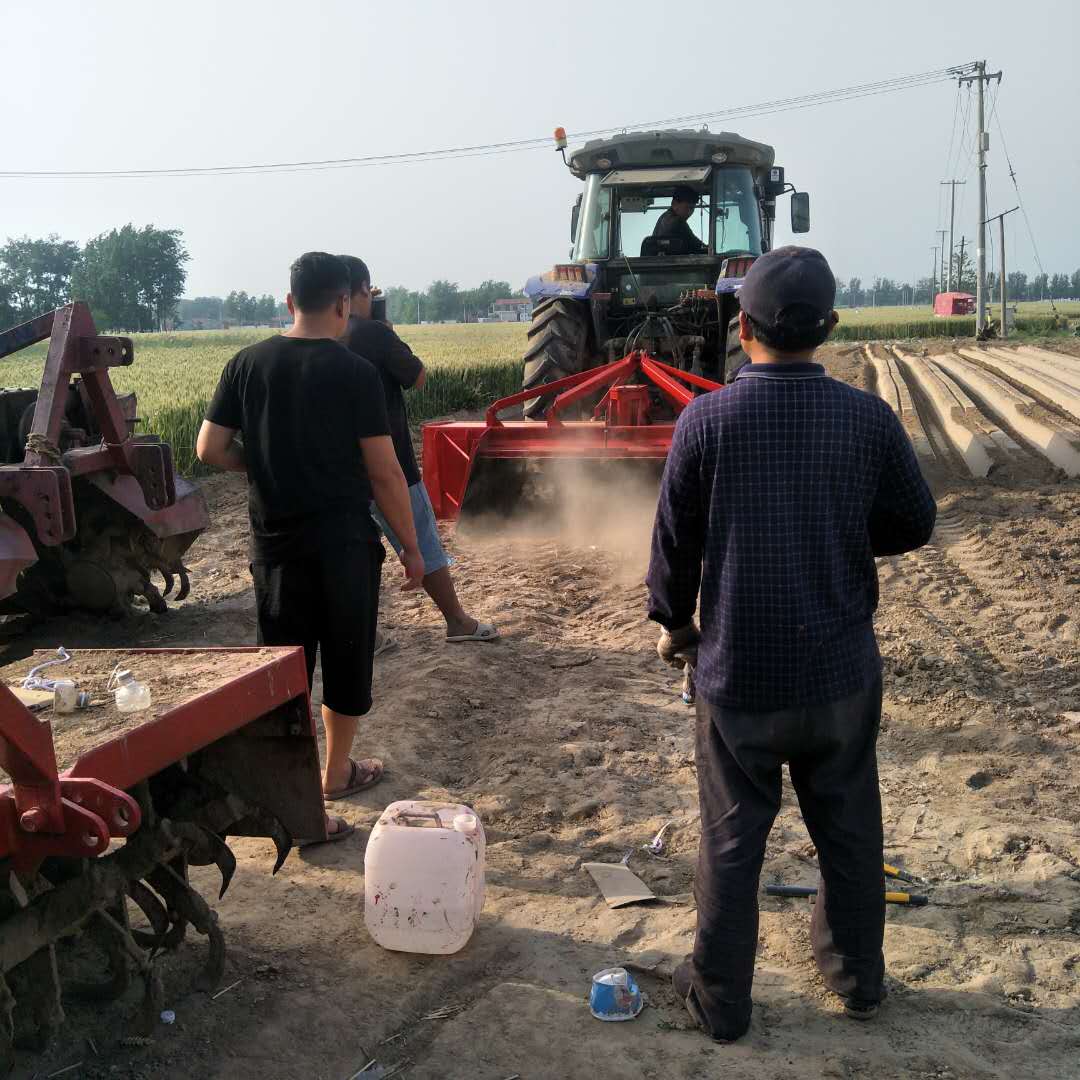 大型起壟機 西洋參專業(yè)起壟機，果樹起壟機